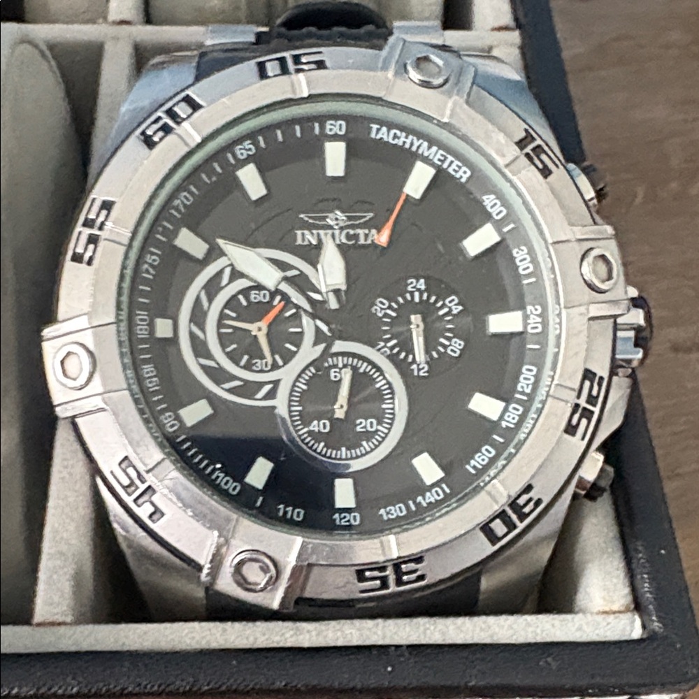 Invicta Black and Silver Tachymeter Watch